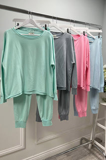 Round Neck, 100% Cotton, Elasticated Waist & Cuff, Two Pocket Set