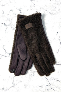 Black textured gloves with cozy boucle detail