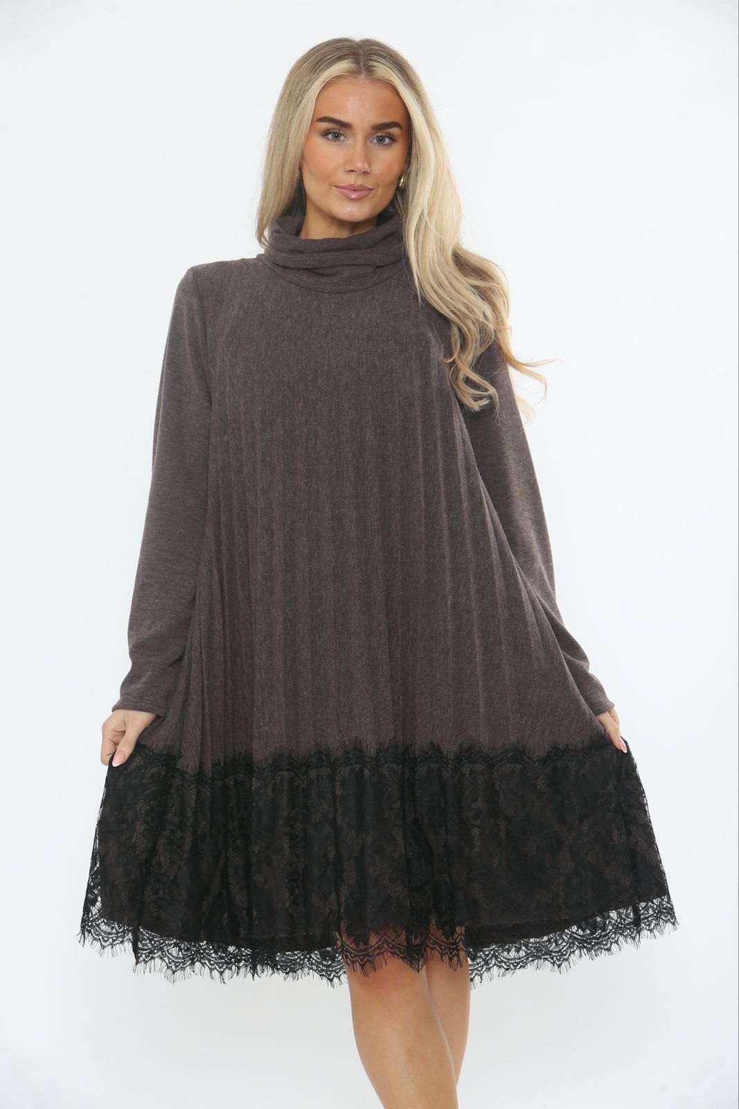 Lace Hem Detailed, Lana Wool & Viscose Knitted, Pleated Roll Neck dress