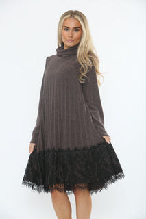 Lace Hem Detailed, Lana Wool & Viscose Knitted, Pleated Roll Neck dress