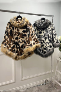Fur Neck & Hem Detailed Poncho