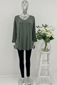 V-Neck, 100% Viscose, Oversized Top.