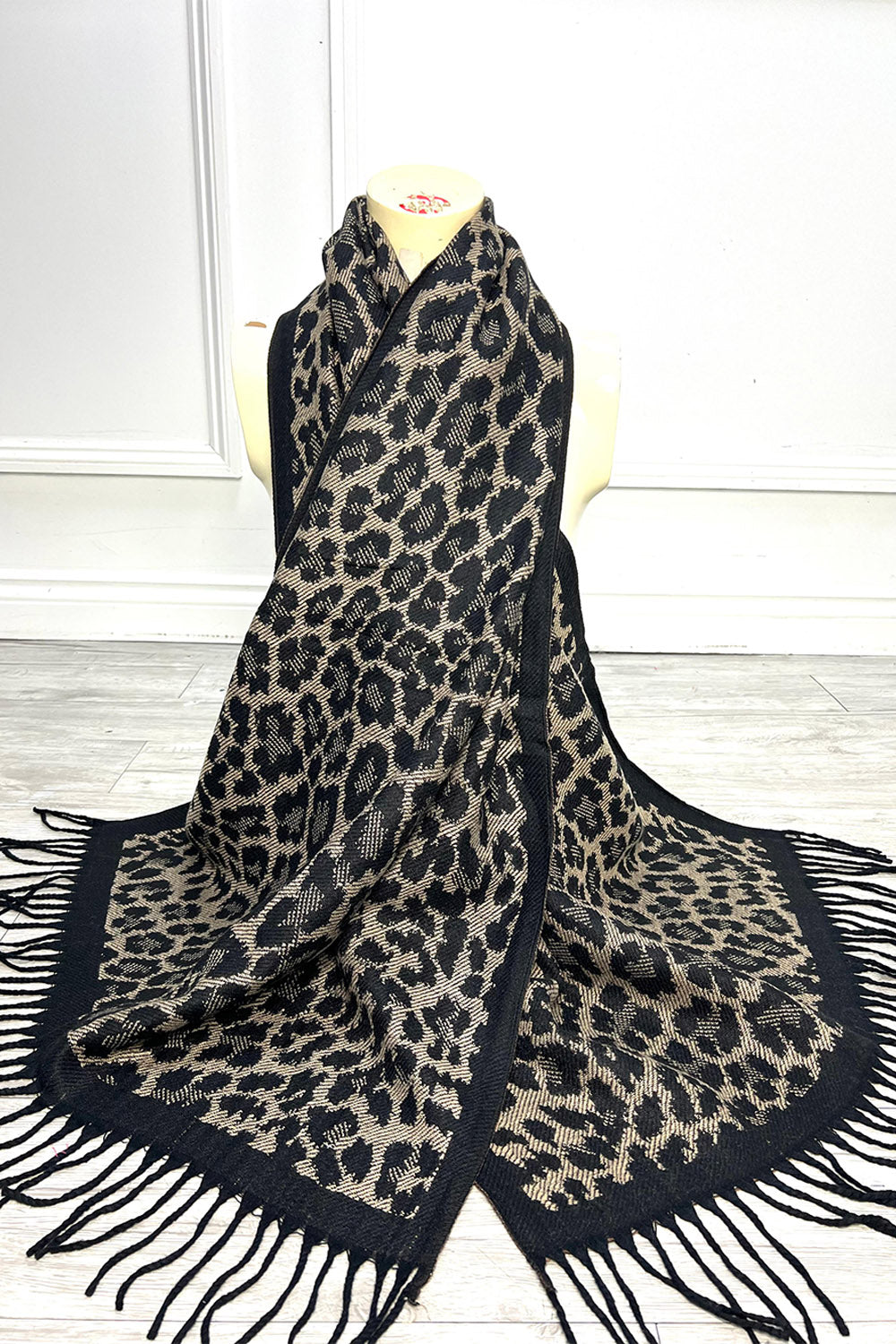 Dscarf